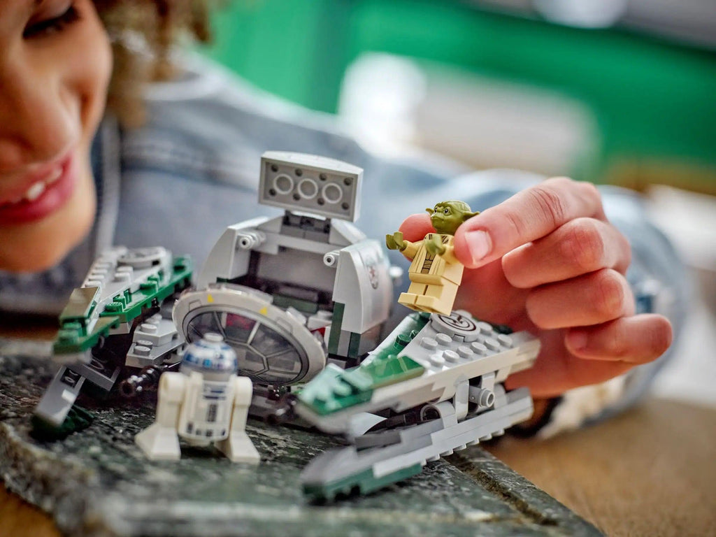 LEGO STAR WARS 75360 STAR WARS Yoda's Jedi Starfighter™ - TOYBOX Toy Shop