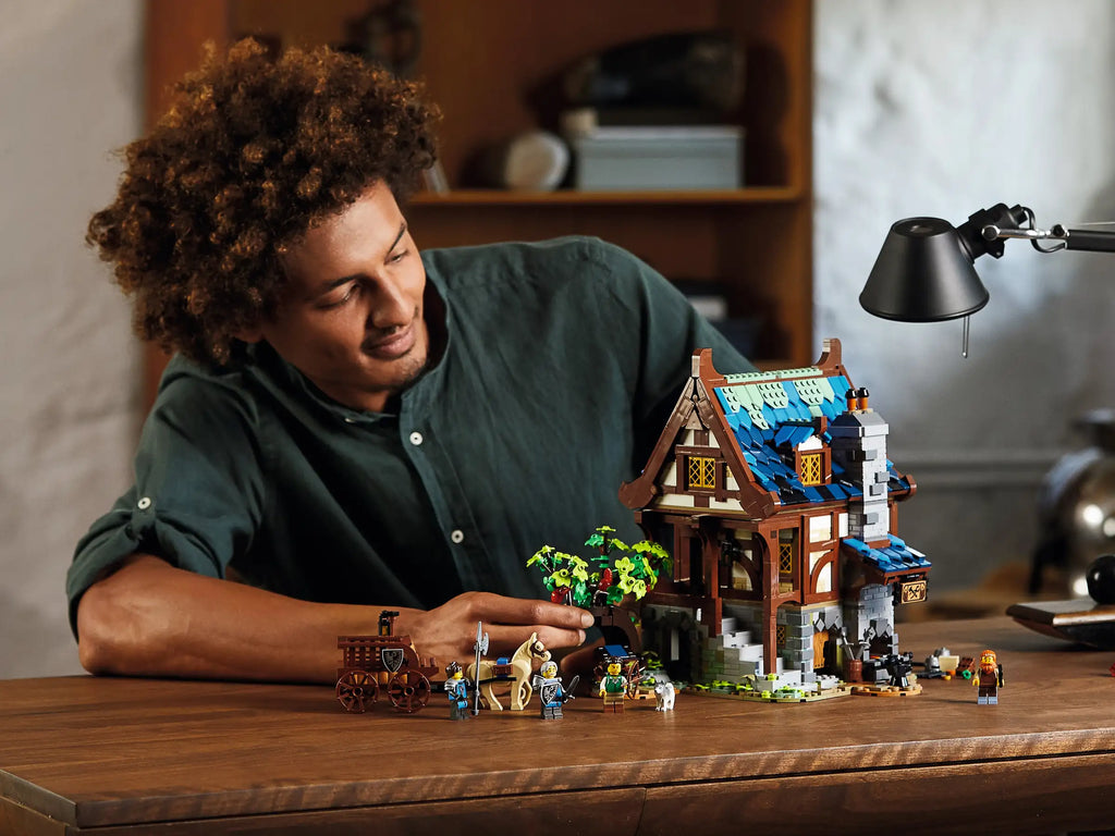LEGO IDEAS 21325 Medieval Blacksmith - TOYBOX Toy Shop