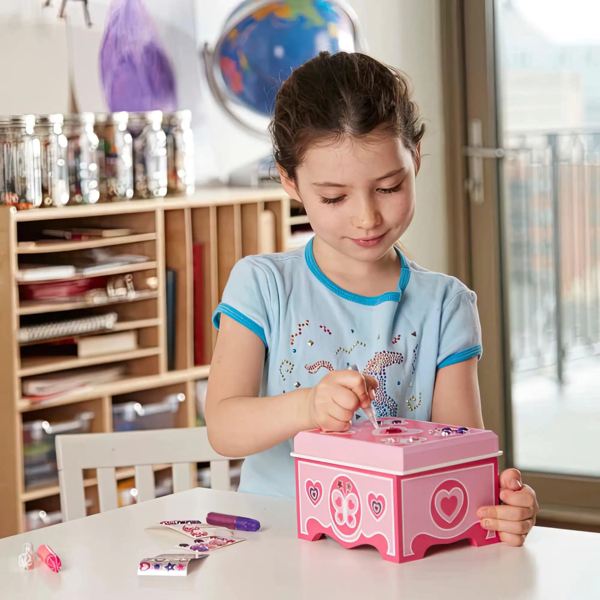 Melissa and doug butterfly online jewelry box