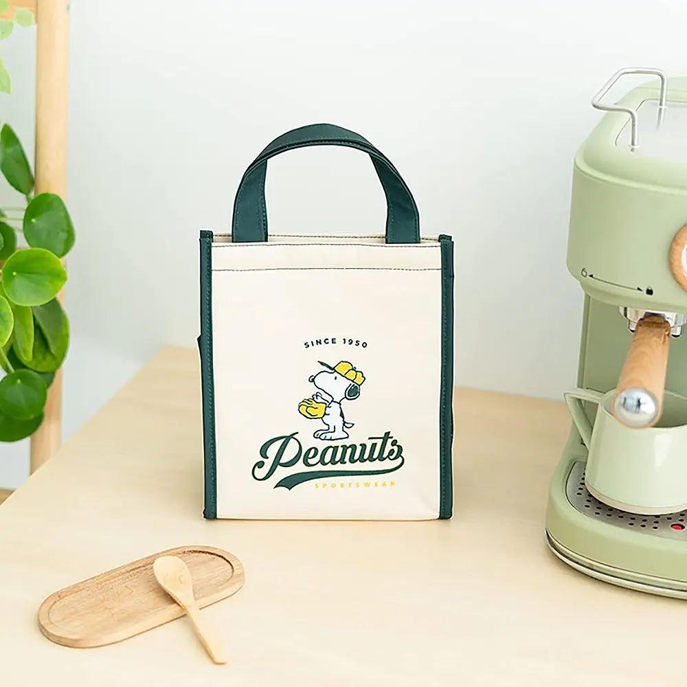 Snoopy Lunch Bag - Peanuts Sportswear - TOYBOX Toy Shop