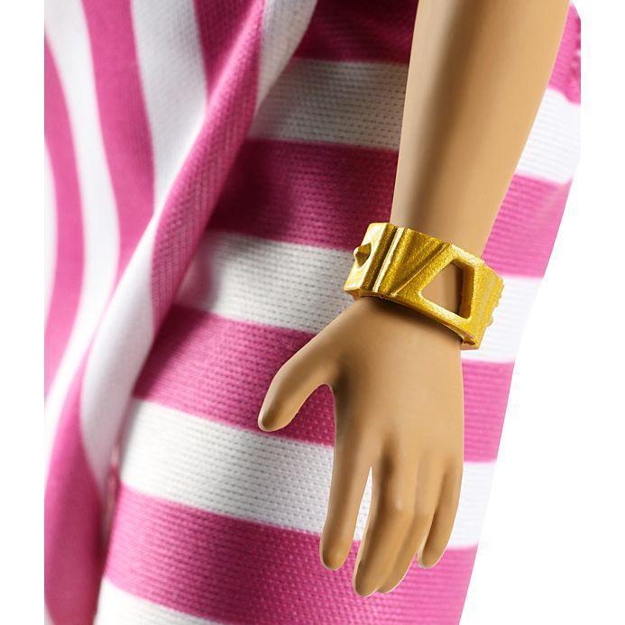 Barbie Fashionistas 102 Doll & Fashions - TOYBOX Toy Shop