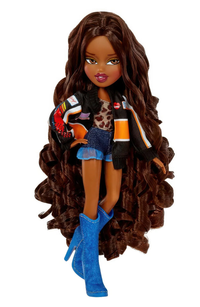 Bratz Santa Fashion Doll - Sasha