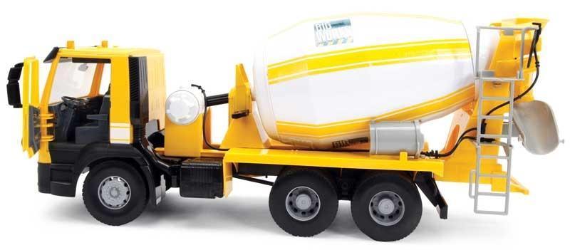 Britains 43056 Big Works Iveco Cement Mixer - TOYBOX Toy Shop