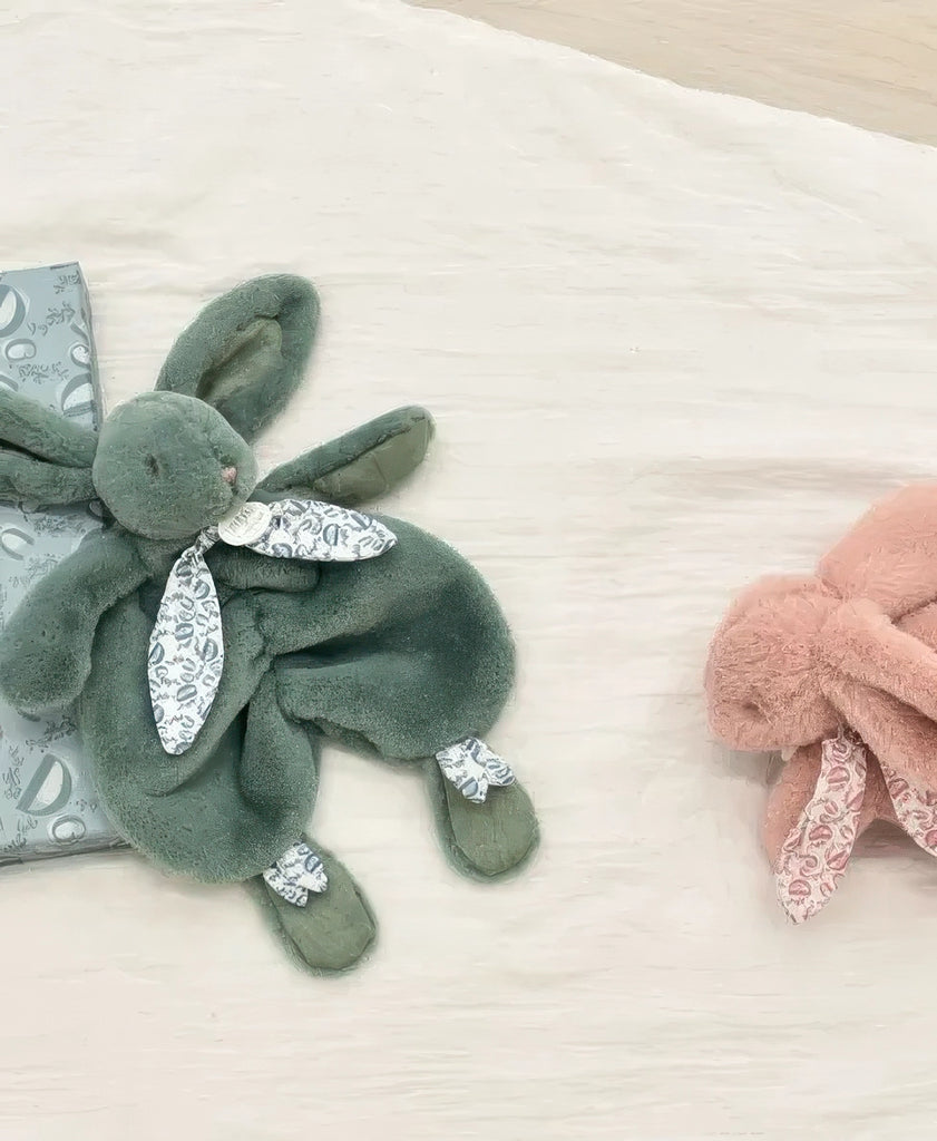 DOUDOU Rabbit Green Rabbit Comforter 29cm
