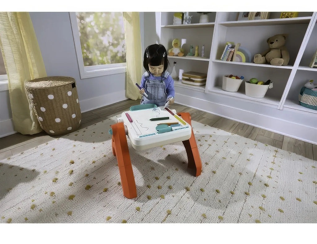 Fisher-Price Laugh & Learn 4-in-1 Activity Table and Artistic Easel
