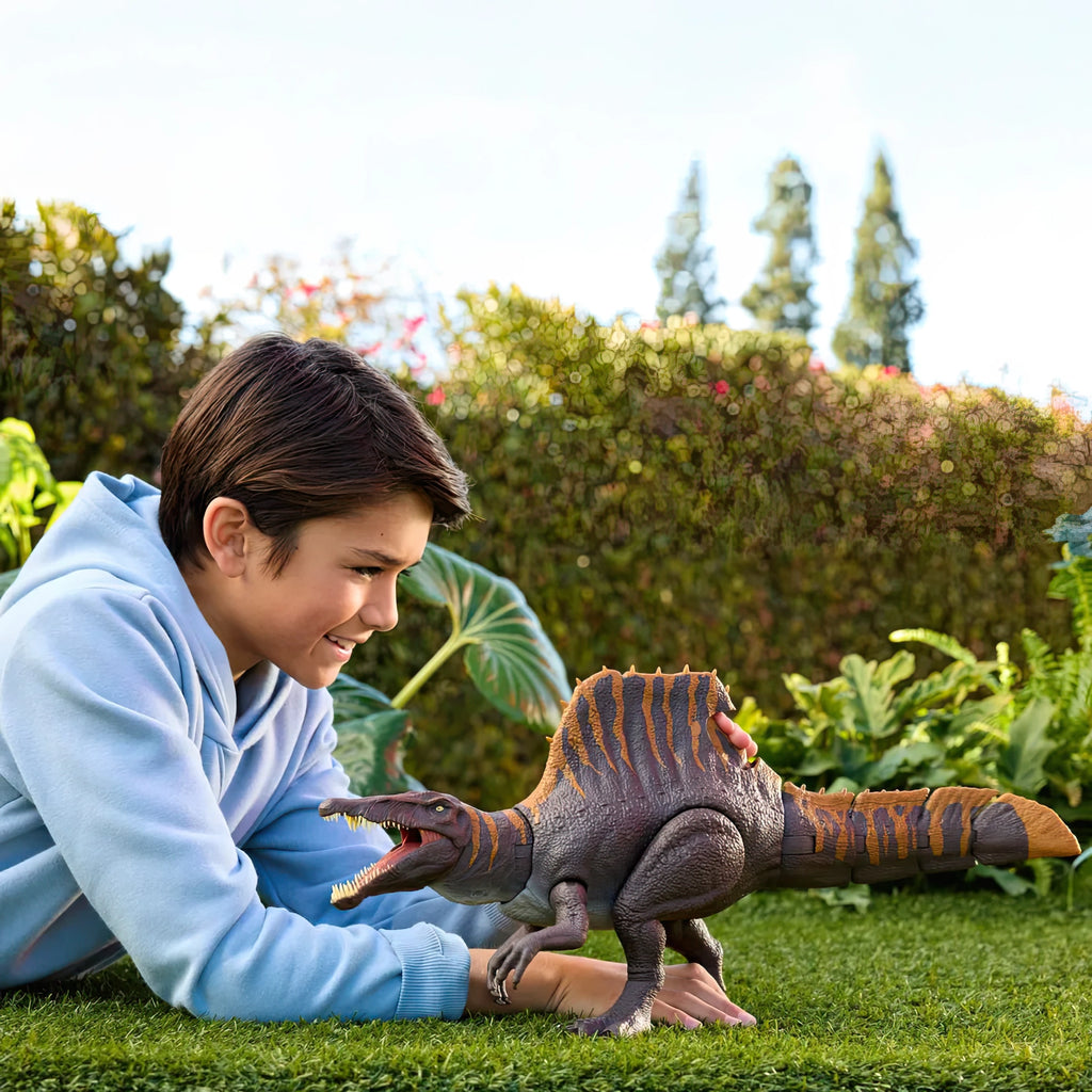 Jurassic World Thrasher Spinosaurus Action Figure