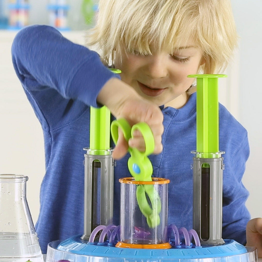 Learning Resources Beaker Creatures® Liquid Reactor Super Lab - TOYBOX Toy Shop