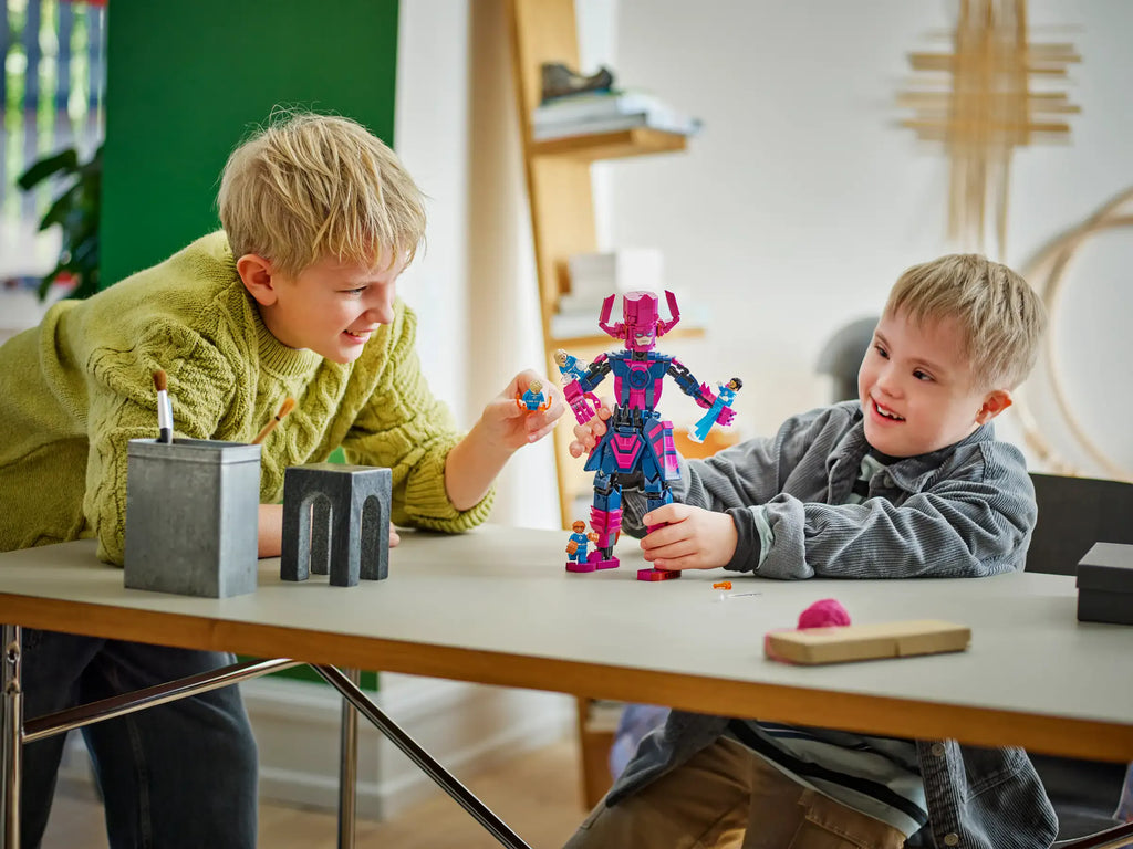 LEGO 76316 Marvel Fantastic Four Vs. Galactus Construction Figure