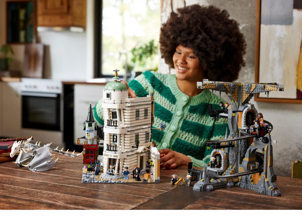 LEGO 76417 Harry Potter Gringotts Wizarding Bank – Collectors' Edition