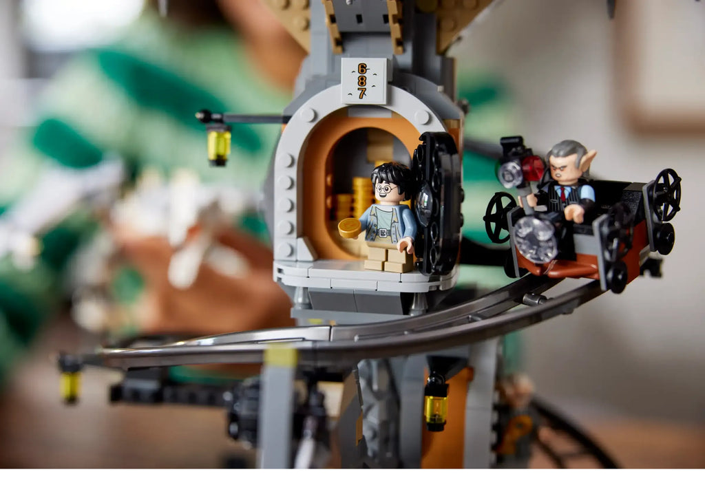 LEGO 76417 Harry Potter Gringotts Wizarding Bank – Collectors' Edition