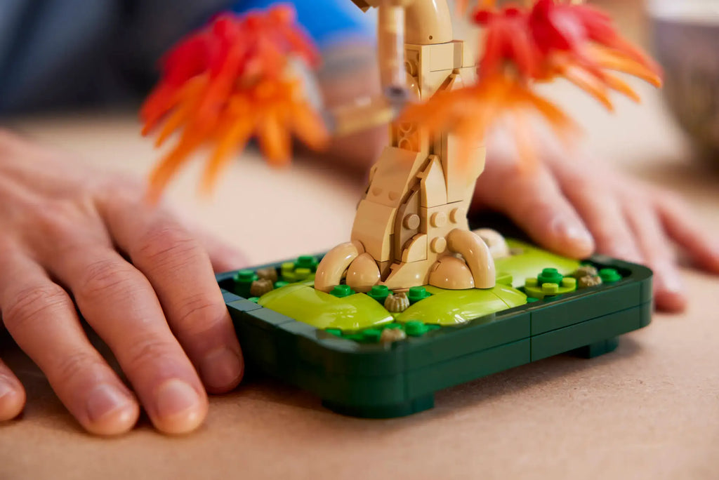 LEGO Botanicals 10348 Japanese Red Maple Bonsai Tree