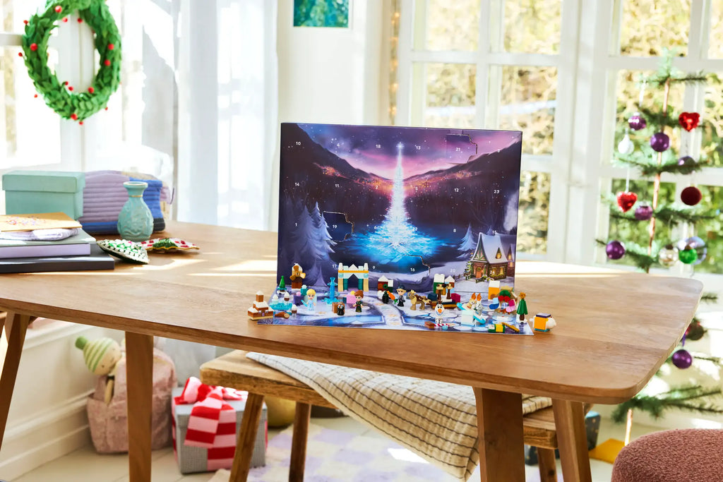 LEGO Disney 43273 Advent Calendar