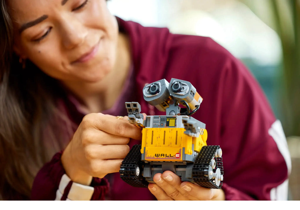 LEGO Disney 43279 Wall-e and EVE