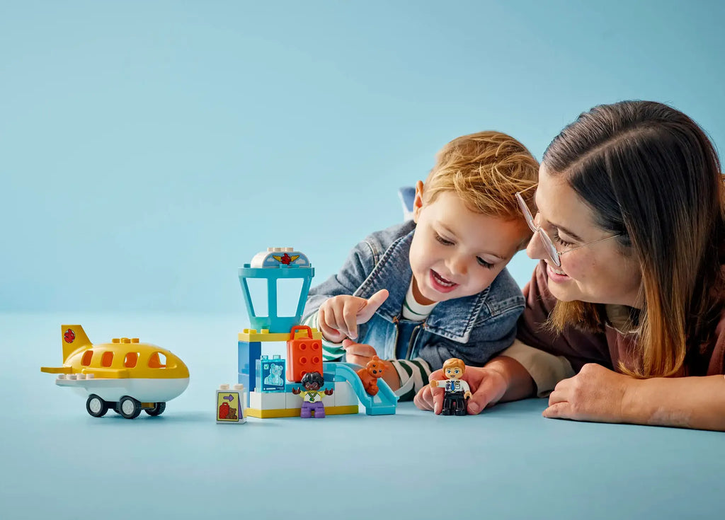 LEGO DUPLO 10443 First Time At The Airport