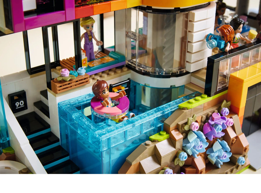 LEGO Friends 42639 andrea's Modern Mansion