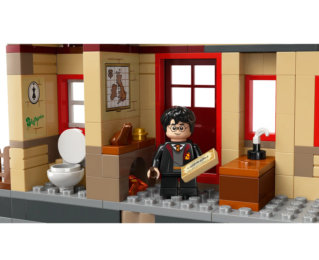 LEGO HARRY POTTER 76423 Hogwarts Express Train Set with Hogsmeade Station