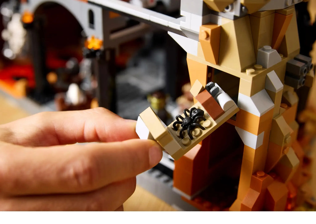 LEGO ICONS 10333 The Lord of The Rings: Barad-dûr