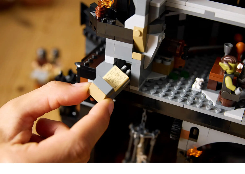 LEGO ICONS 10333 The Lord of The Rings: Barad-dûr