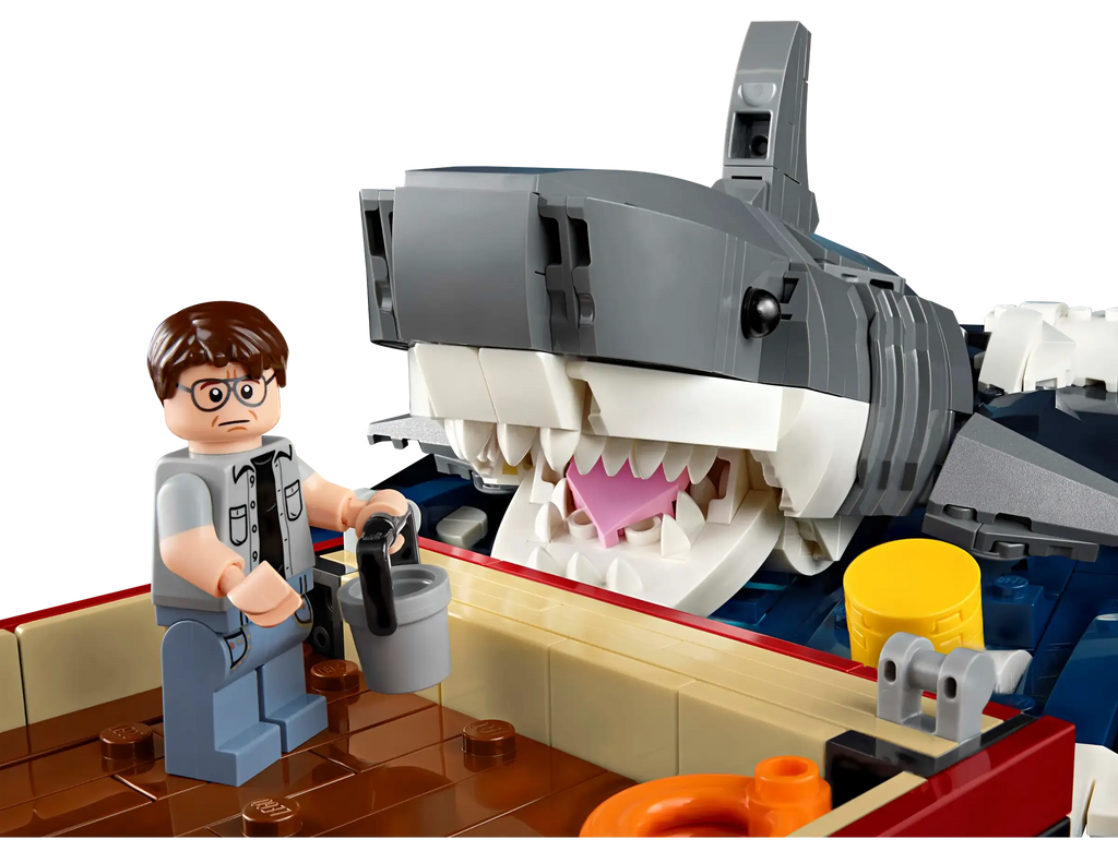 LEGO IDEAS 21350 Jaws - TOYBOX Toy Shop