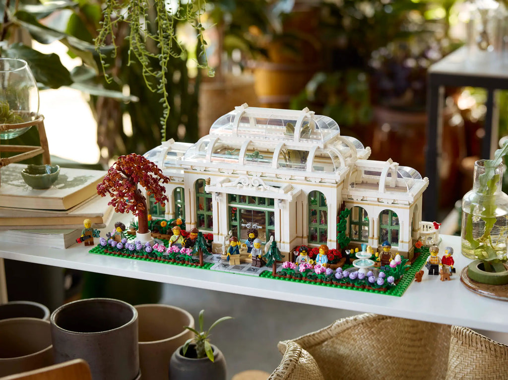 LEGO IDEAS 21353 The Botanical Garden - TOYBOX Toy Shop