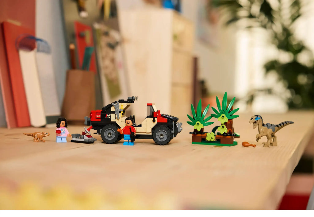 LEGO Jurassic World 76972 Raptor off-road Escape