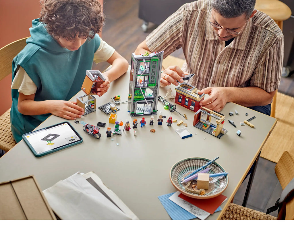 LEGO Marvel 76324 Spider-Man Vs. Oscorp