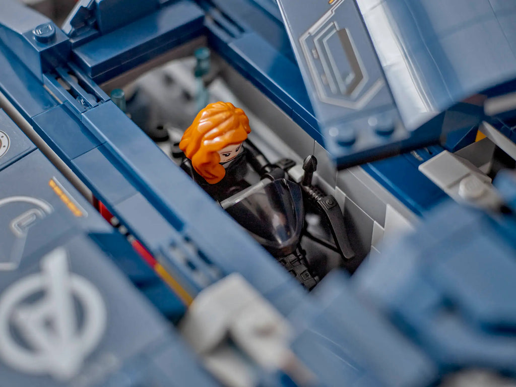 LEGO Marvel 76325 Avengers: Age of Ultron Quinjet