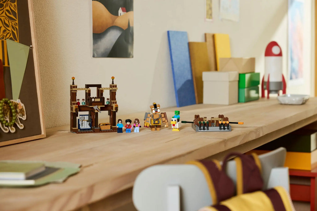 LEGO Minecraft 21272 Woodland Mansion Fighting Ring