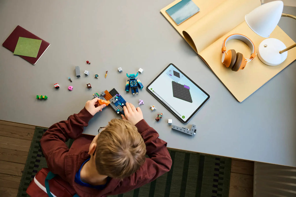 LEGO Minecraft 21274 The Warden Encounter