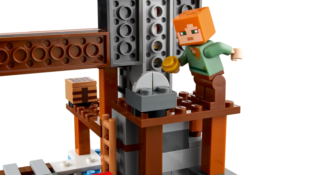 LEGO Minecraft 21277 The Pickaxe Mine