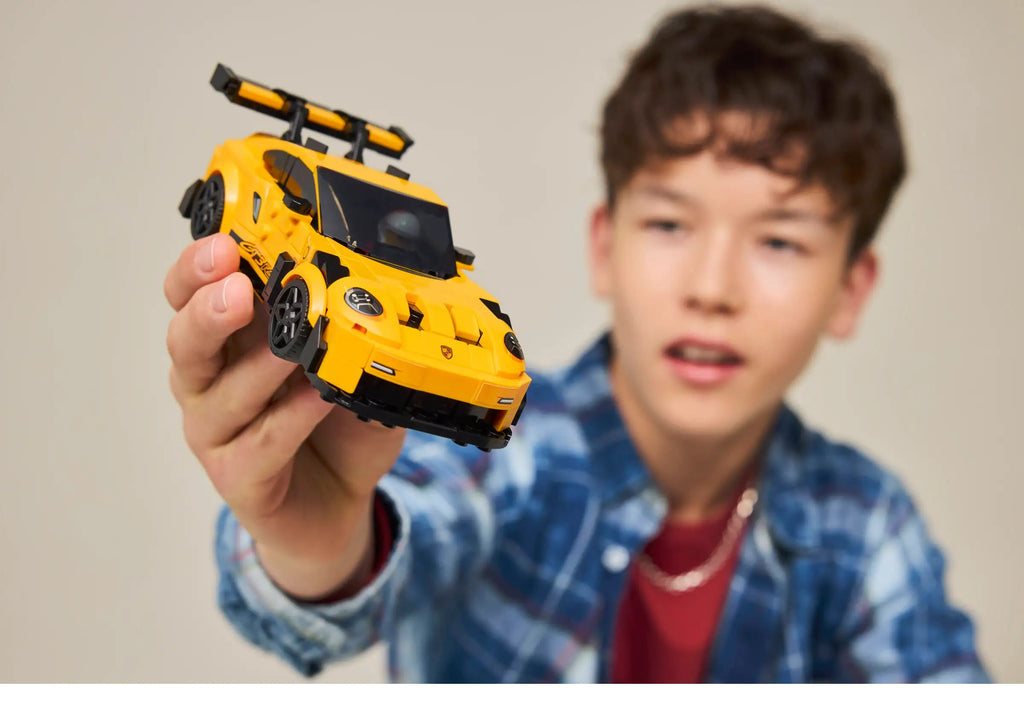 LEGO 77239 Porsche 911 GT3 Rs Super Car