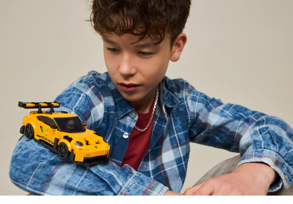 LEGO 77239 Porsche 911 GT3 Rs Super Car