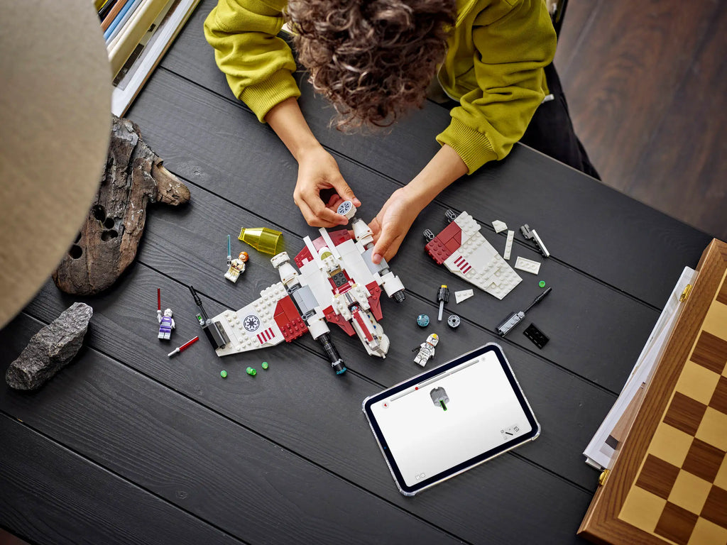 LEGO Star Wars 75432 V-19 Torrent Starfighter