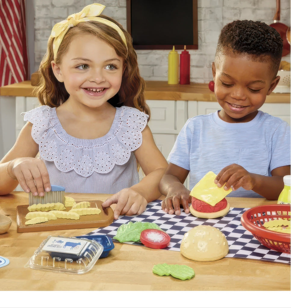 Little Tikes Creative Chefs Cheeseburger and Fries Playset