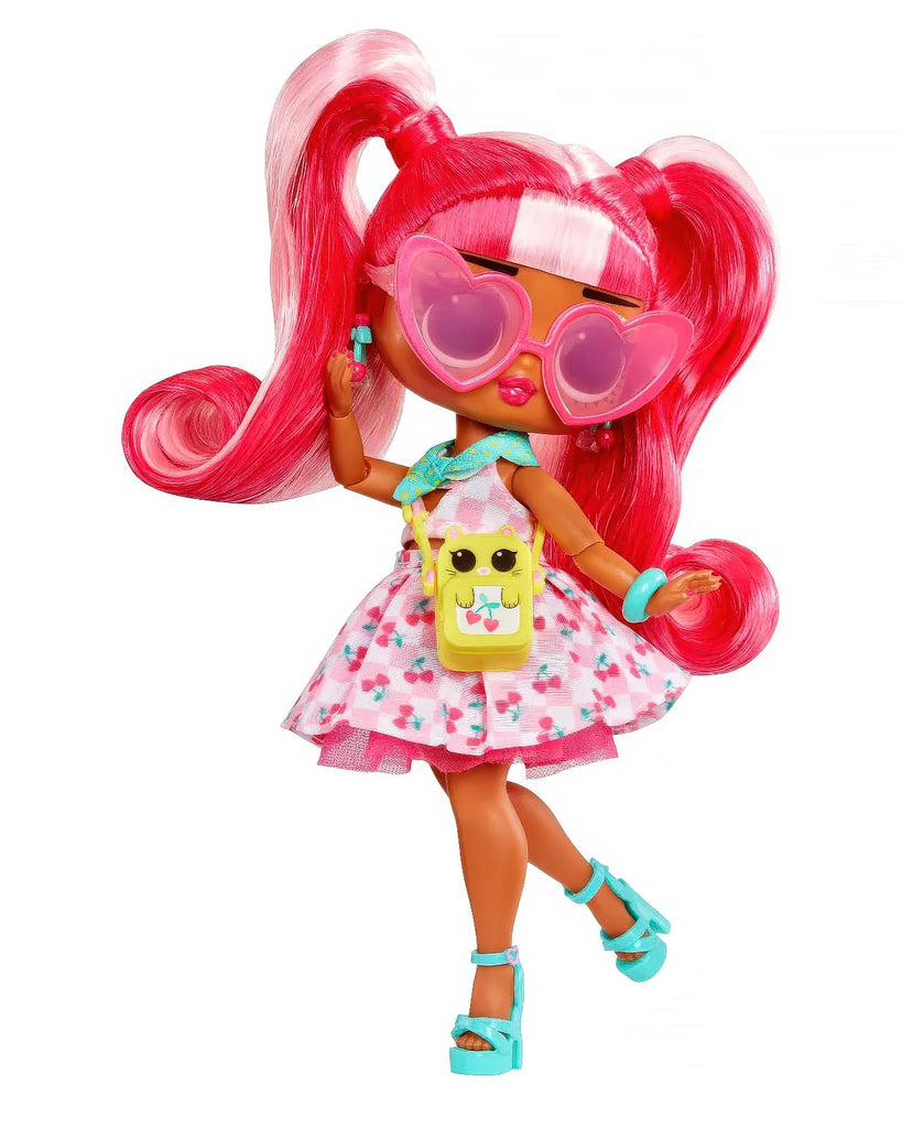 LOL Surprise! Tweens Core Doll Cherry B.b.