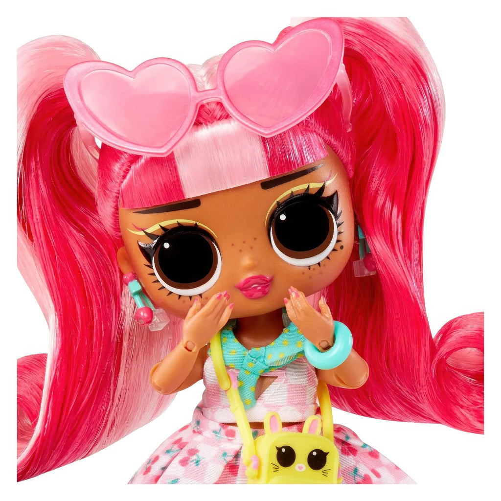 LOL Surprise! Tweens Core Doll Cherry B.b.