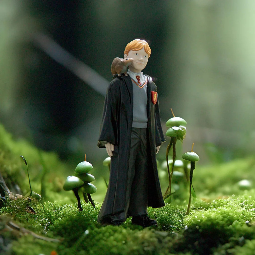 Schleich 42634 Ron Weasley and Scabbers Figure Set - TOYBOX Toy Shop