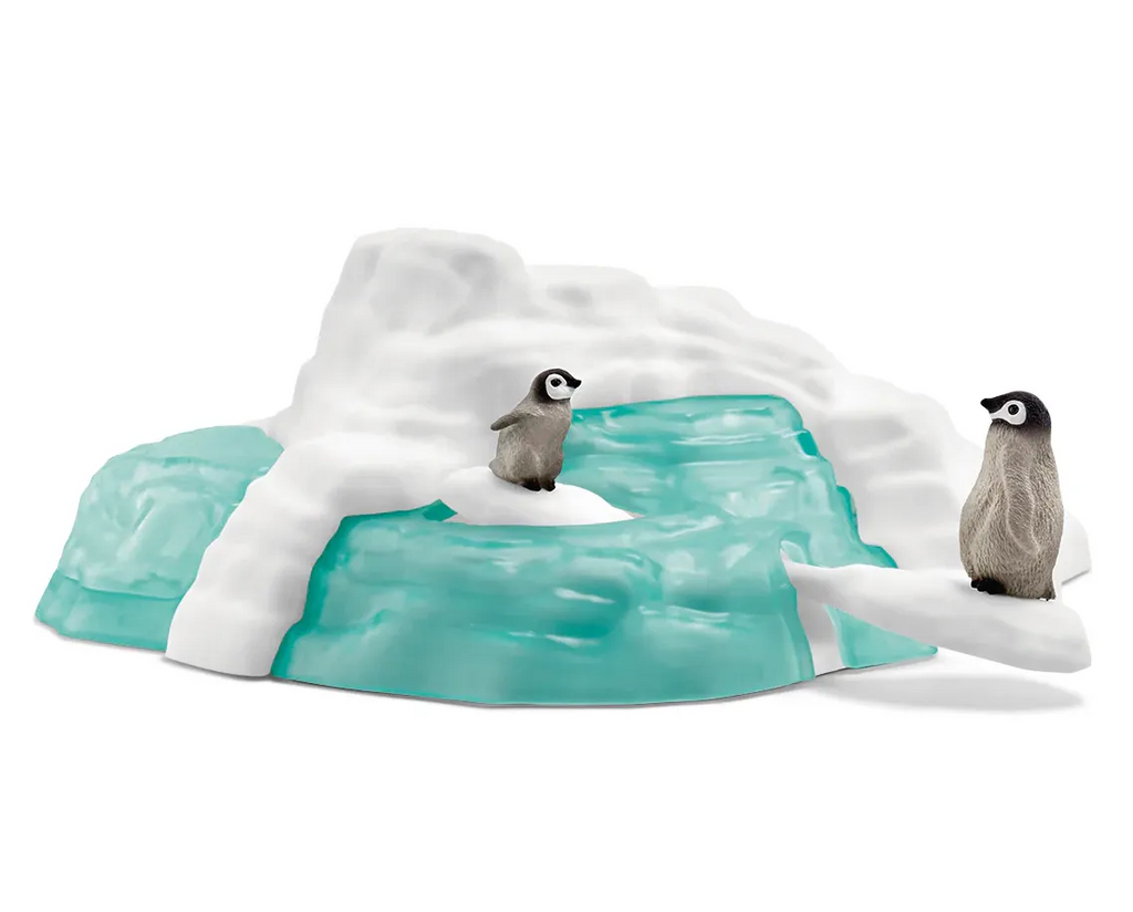 Schleich 42661 Wildlife Penguin Family Fun Playset