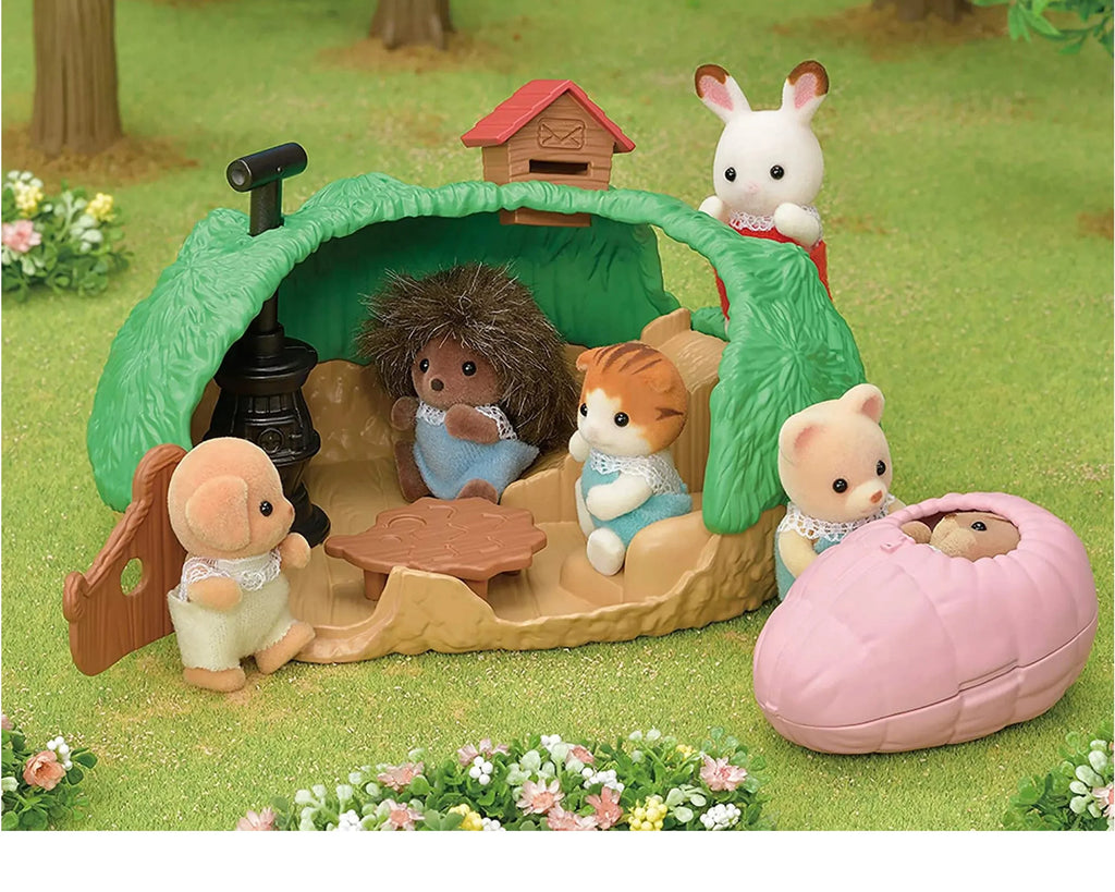 Sylvanian Families Baby Hedgehog Hideout - TOYBOX Toy Shop