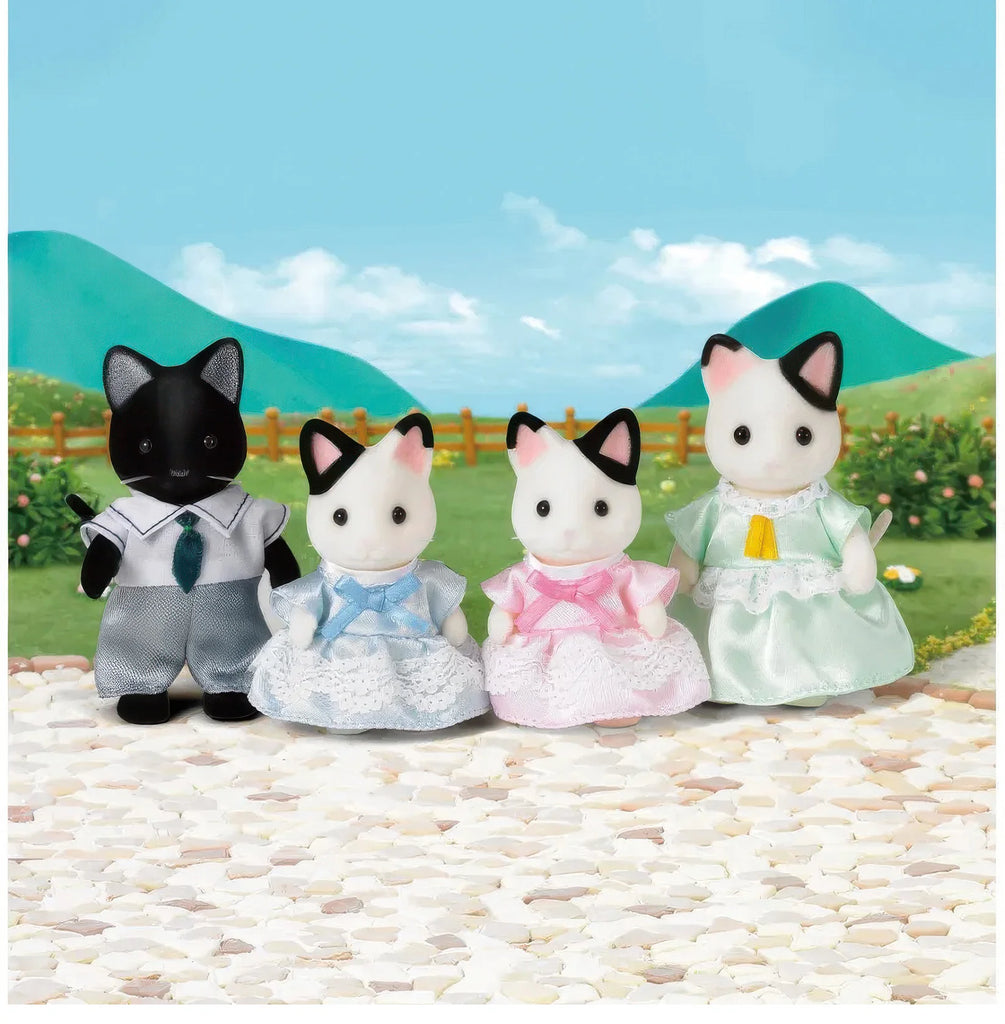 Sylvanian Families Tuxedo Cat Family - TOYBOX Toy Shop