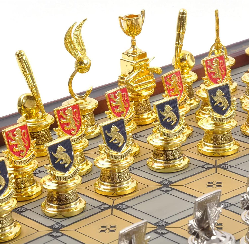 The Noble Collection Harry Potter Quidditch Chess Set 34cm Silver & Gold Plated - TOYBOX Toy Shop
