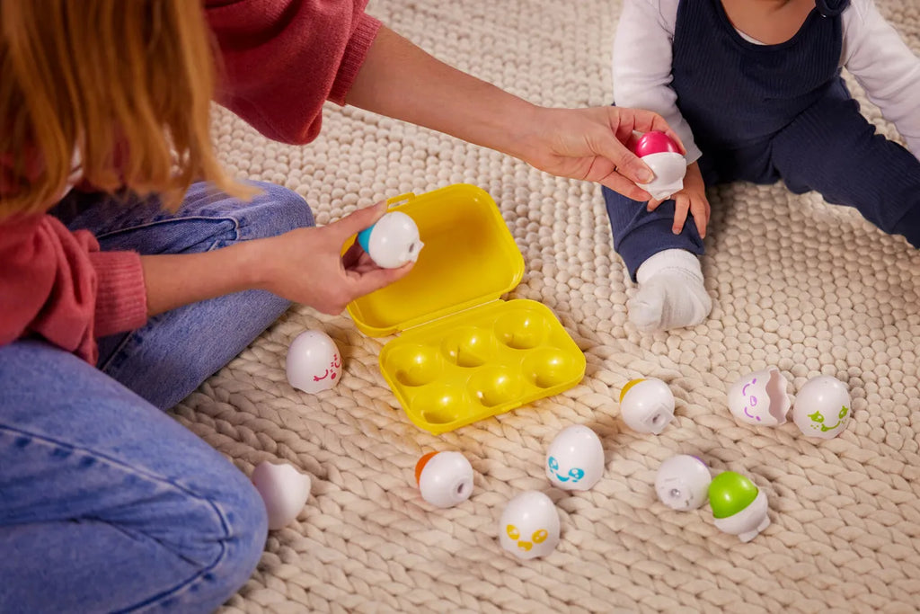 TOMY Toomies Hide and Squeak Eggs
