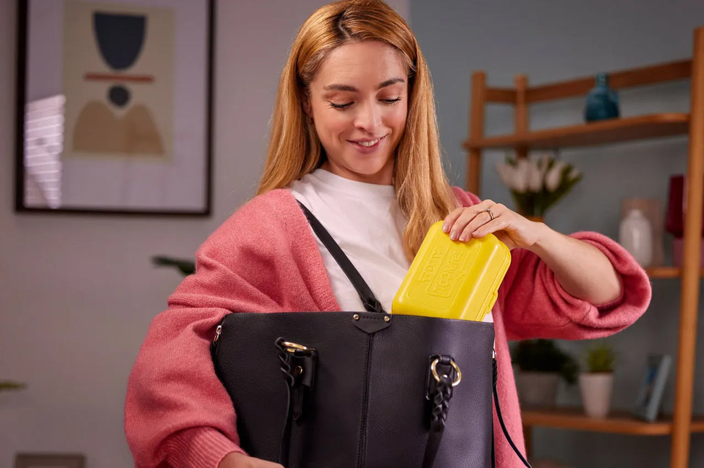 TOMY Toomies Hide and Squeak Eggs