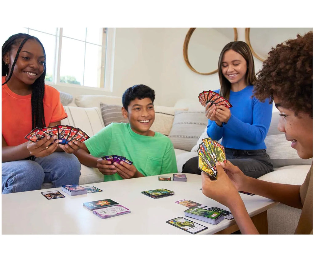 UNO Ultimate Marvel Card Game
