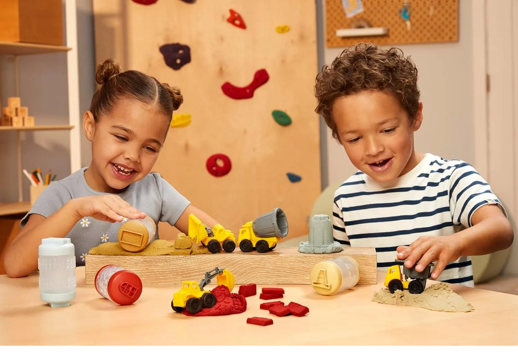 Wonder Factory Never Dry Sand Construction Trucks - Assorted