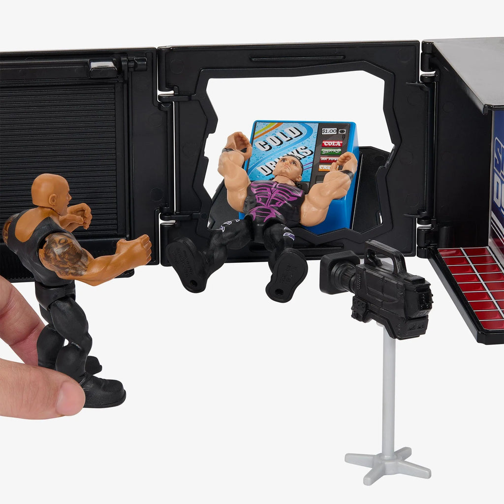 WWE Knuckle Crunchers Final Boss Microphone Playset